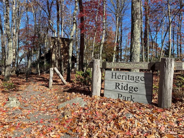220 Stoney Falls Loop 1 B2, Burnsville, NC 28714
