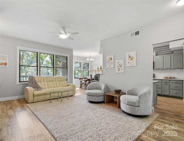 220 Stoney Falls Loop 1 B2, Burnsville, NC 28714