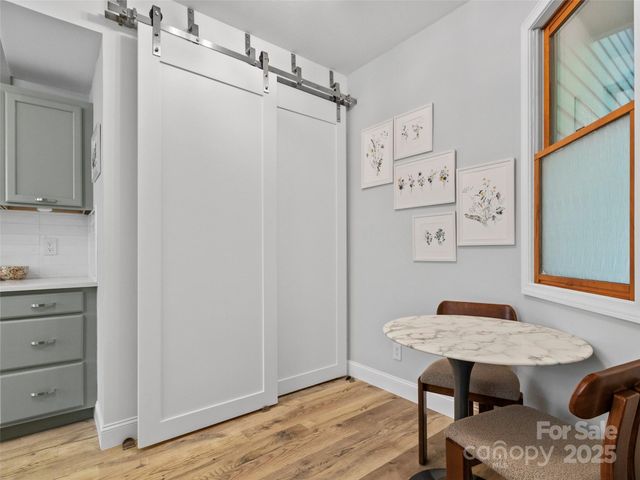 220 Stoney Falls Loop 1 B2, Burnsville, NC 28714