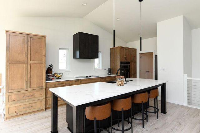 7902 Firefly Lane, Horace, ND 58047