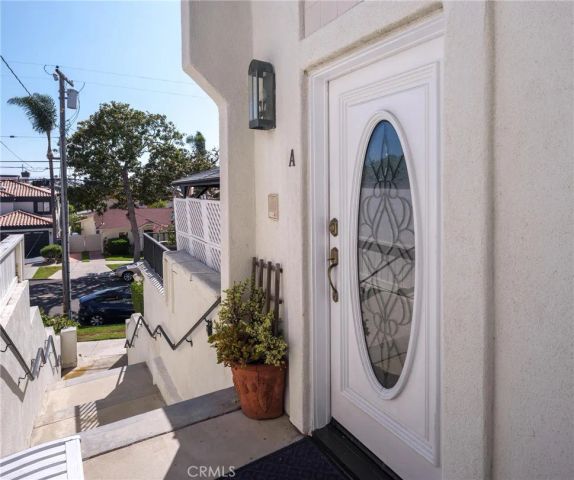 520 N Guadalupe Avenue A, Redondo Beach, CA 90277