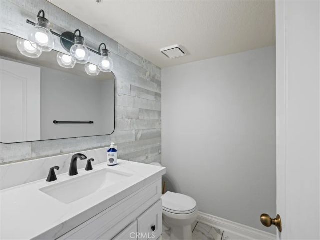 520 N Guadalupe Avenue A, Redondo Beach, CA 90277
