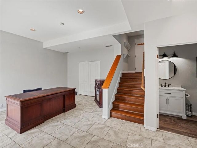 520 N Guadalupe Avenue A, Redondo Beach, CA 90277