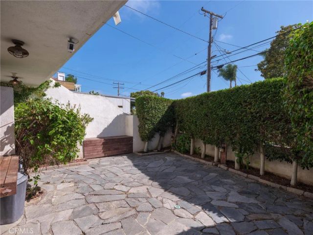 520 N Guadalupe Avenue A, Redondo Beach, CA 90277