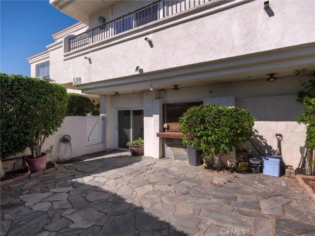 520 N Guadalupe Avenue A, Redondo Beach, CA 90277