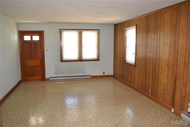 2630 Maple Avenue, Wildwood, MO 63038