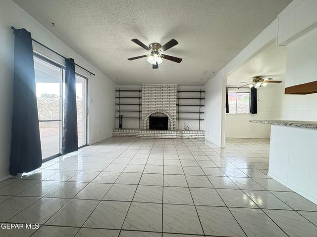 10316 ASHWOOD Drive, El Paso, TX 79925