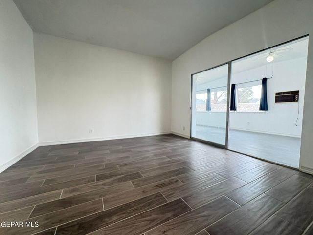 10316 ASHWOOD Drive, El Paso, TX 79925