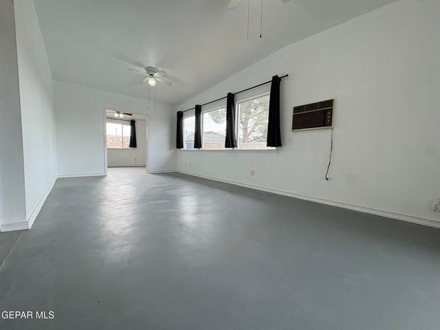 10316 ASHWOOD Drive, El Paso, TX 79925