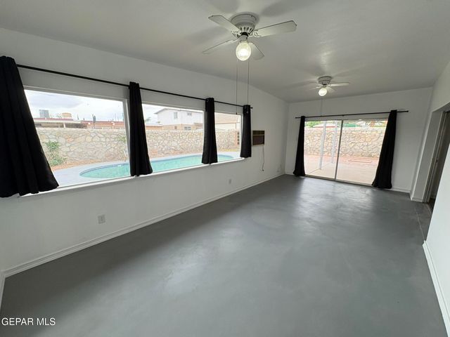 10316 ASHWOOD Drive, El Paso, TX 79925