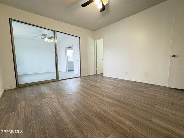 10316 ASHWOOD Drive, El Paso, TX 79925