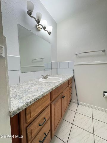 10316 ASHWOOD Drive, El Paso, TX 79925