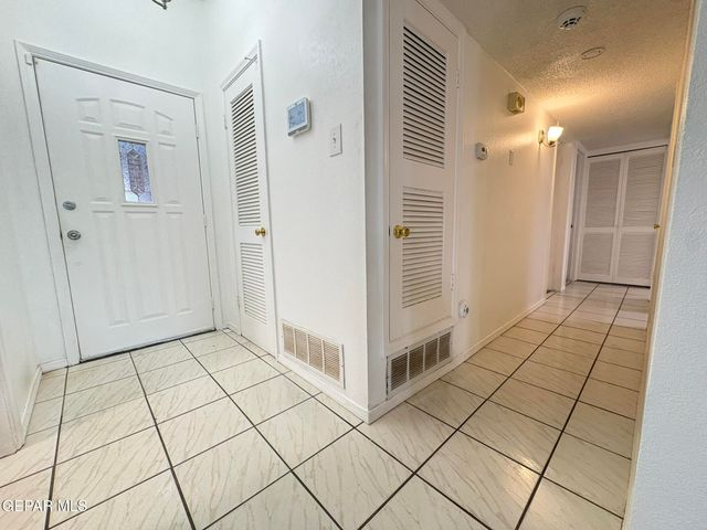 10316 ASHWOOD Drive, El Paso, TX 79925