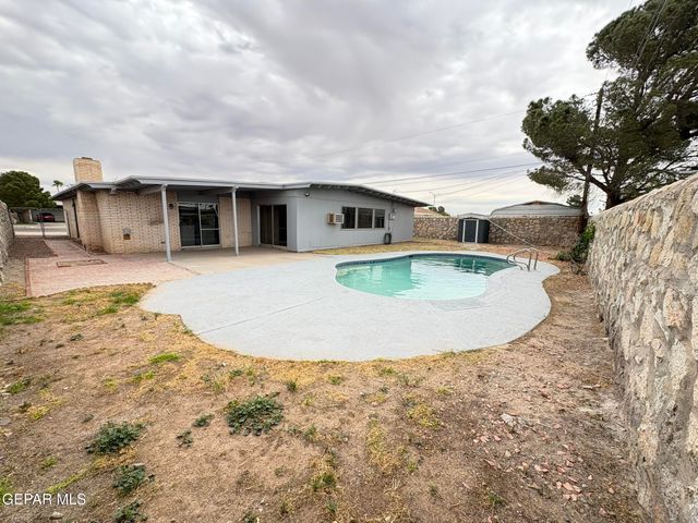 10316 ASHWOOD Drive, El Paso, TX 79925