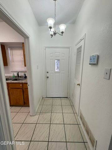 10316 ASHWOOD Drive, El Paso, TX 79925