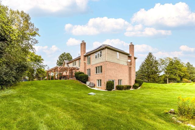 4402 Heritage Lane, Long Grove, IL 60047