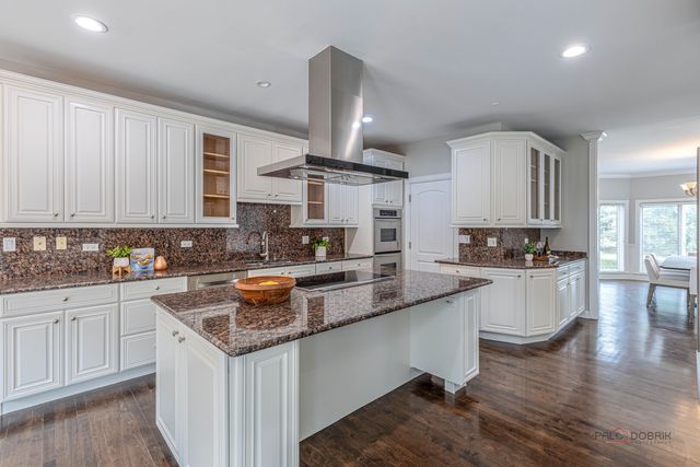 4402 Heritage Lane, Long Grove, IL 60047