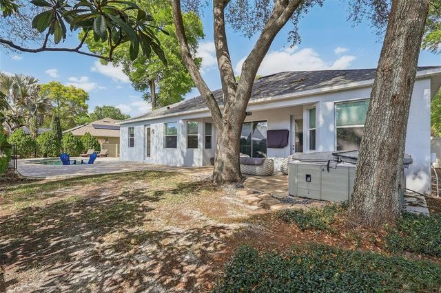 2887 CEDAR CREST DRIVE, Apopka, FL 32712