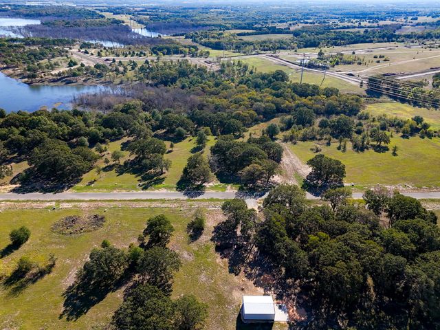 710 Waters Way, Dodd City, TX 75438