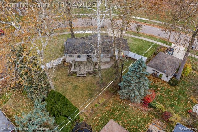 32080 Delaware Street, Livonia, MI 48150