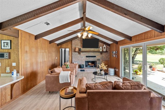 338 HCR-2124 Loop, Whitney, TX 76692