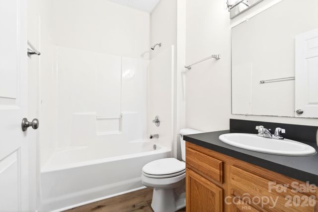 64 Clingman Avenue 202, Asheville, NC 28801