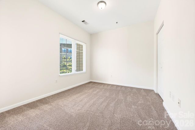 64 Clingman Avenue 202, Asheville, NC 28801