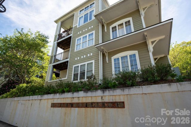 64 Clingman Avenue 202, Asheville, NC 28801