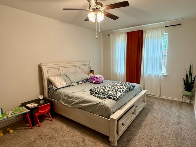 4013 Silver Chute Avenue, Aubrey, TX 76227