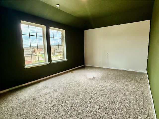 4013 Silver Chute Avenue, Aubrey, TX 76227