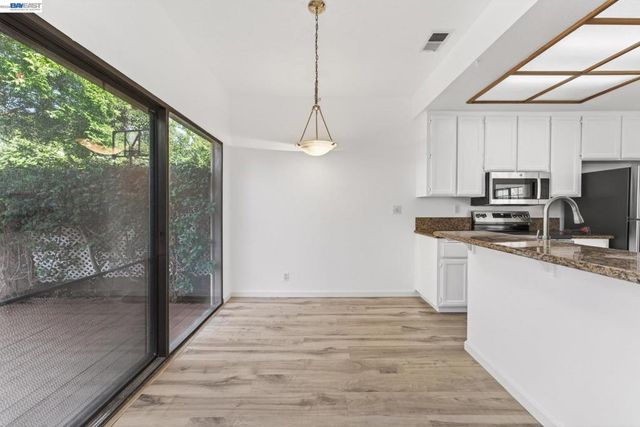 34769 Comstock Cmn, Fremont, CA 94555