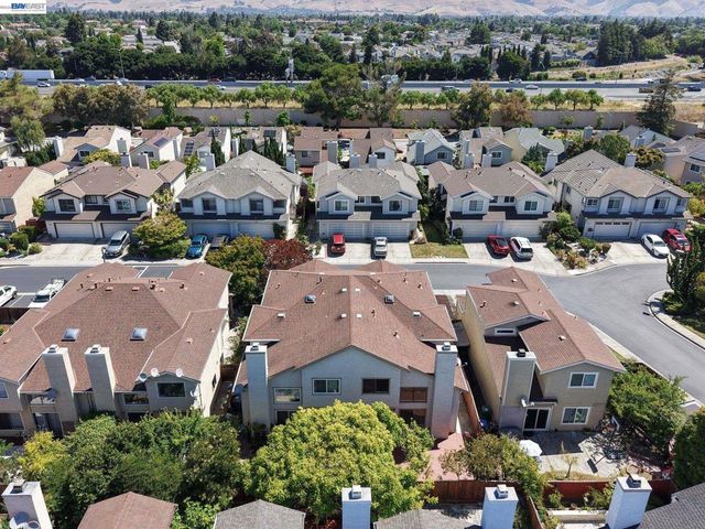 34769 Comstock Cmn, Fremont, CA 94555
