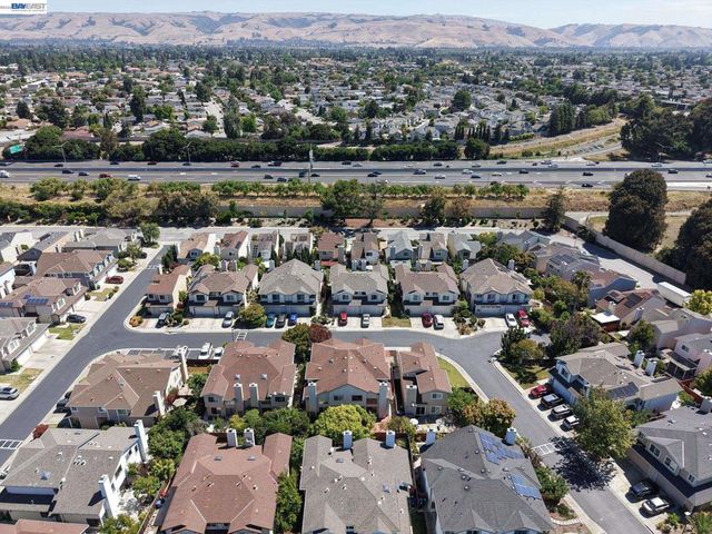 34769 Comstock Cmn, Fremont, CA 94555