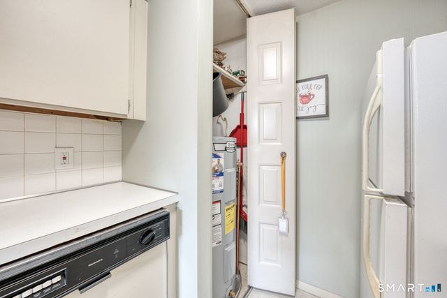 82 Cinnamon Springs 82, South Windsor, CT 06074