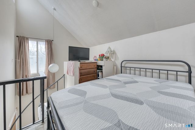 82 Cinnamon Springs 82, South Windsor, CT 06074