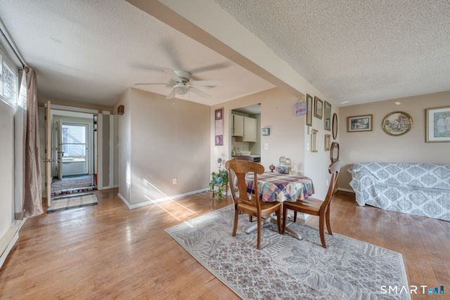 82 Cinnamon Springs 82, South Windsor, CT 06074