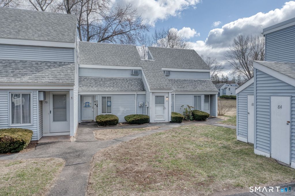 82 Cinnamon Springs 82, South Windsor, CT 06074