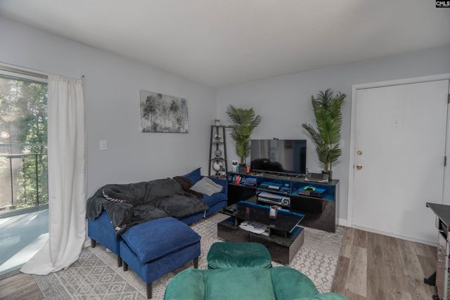 1100 Skyland Drive R2, Columbia, SC 29210
