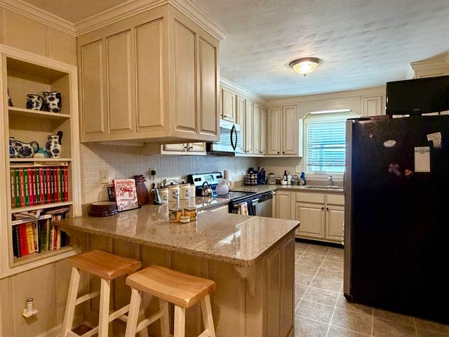 254 MICHIE RD, Michie, TN 38357