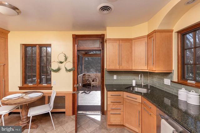 613 ANNESLIE RD, Baltimore, MD 21212