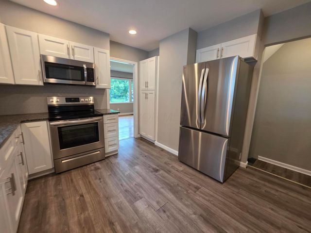 40 N Gould Road, Columbus, OH 43209