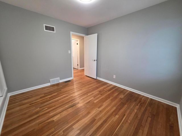40 N Gould Road, Columbus, OH 43209