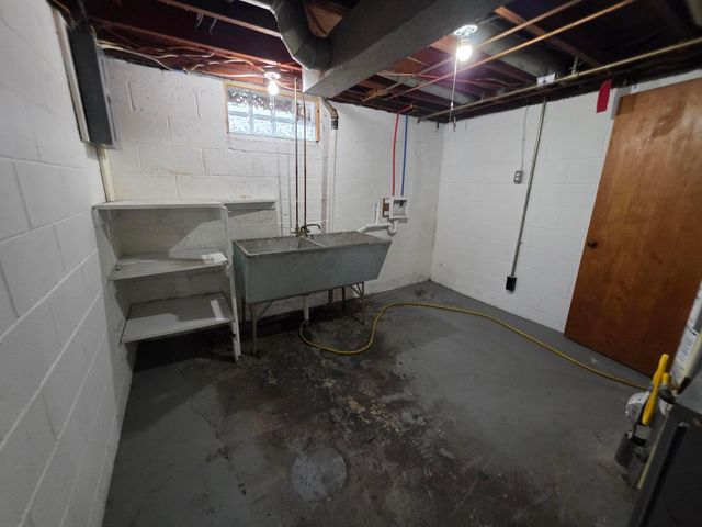 40 N Gould Road, Columbus, OH 43209