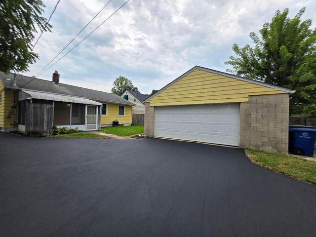 40 N Gould Road, Columbus, OH 43209