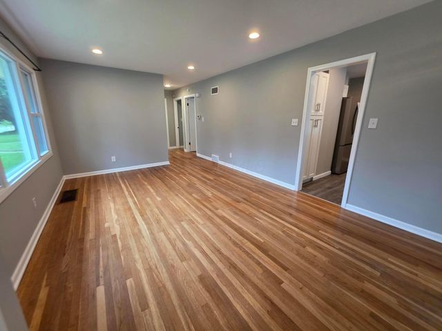 40 N Gould Road, Columbus, OH 43209