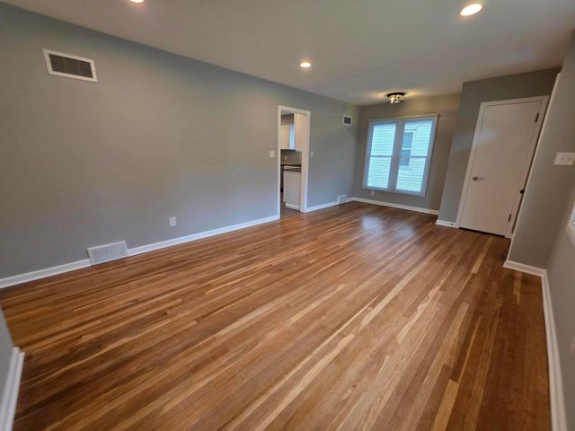 40 N Gould Road, Columbus, OH 43209