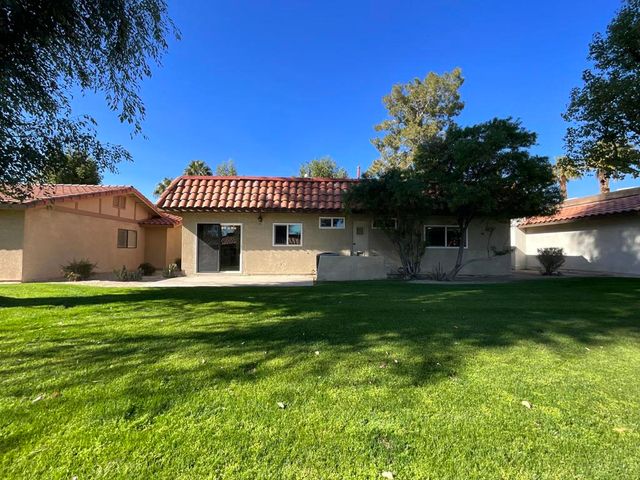 75325 Pino Drive, Palm Desert, CA 92211