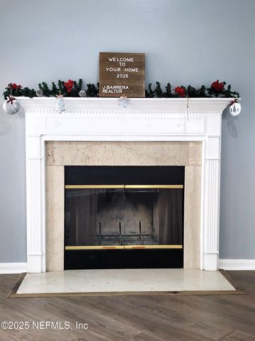 6971 HUNTINGTON WOODS Circle W, Jacksonville, FL 32244