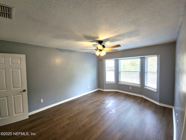 6971 HUNTINGTON WOODS Circle W, Jacksonville, FL 32244