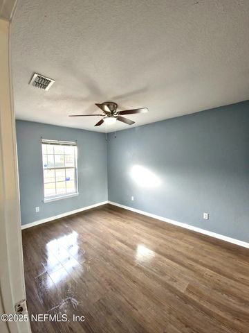 6971 HUNTINGTON WOODS Circle W, Jacksonville, FL 32244